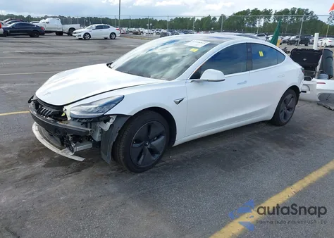 2018 Tesla Model 3 Long Range/Mid Range from USA, damaged, VIN 5YJ3E1EA6JF042228
